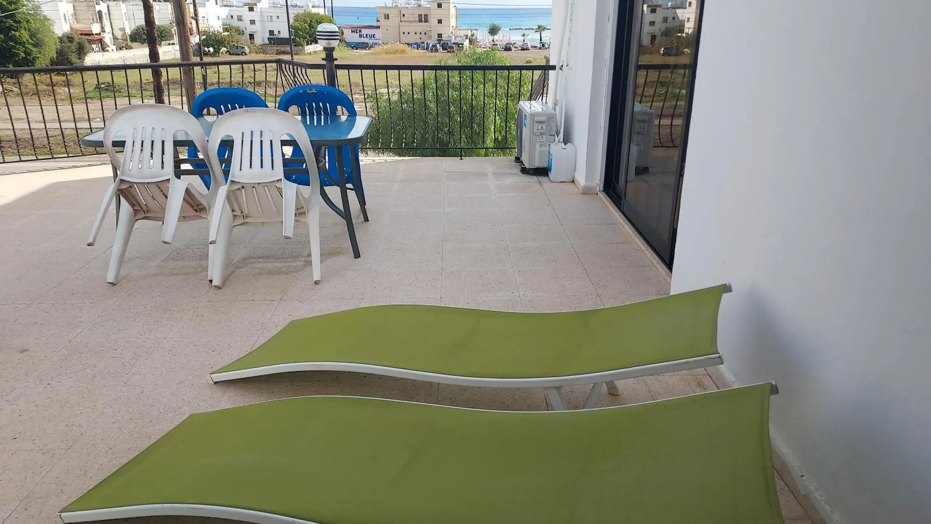 Magic Sea Apartments Larnaca