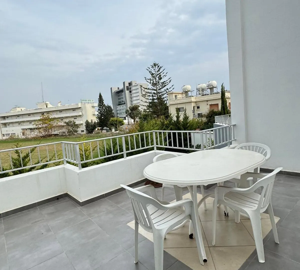 Magic Sea Apartments Larnaca