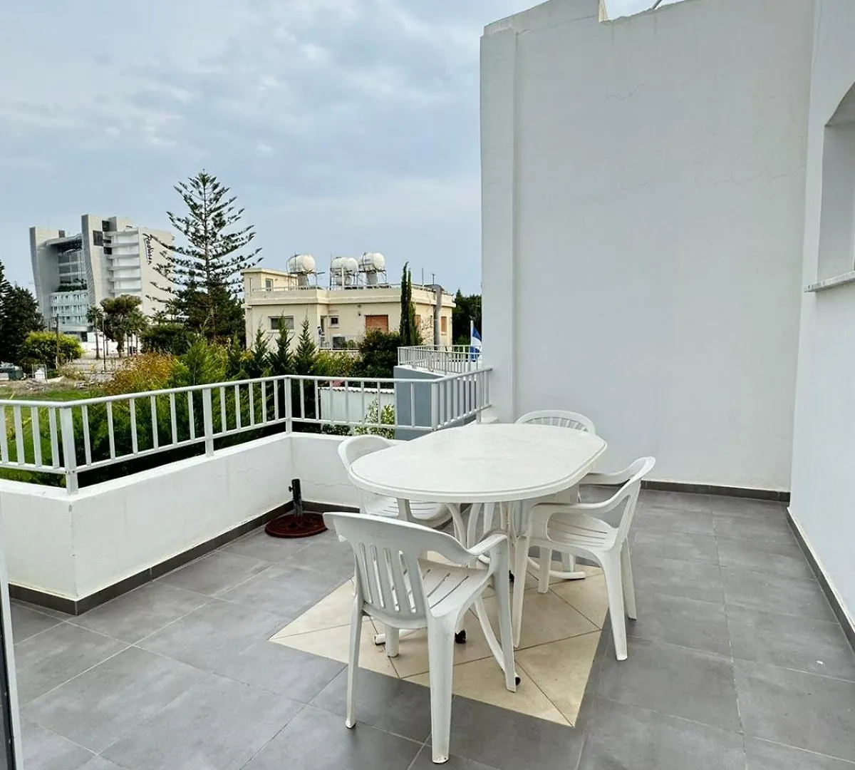 Magic Sea Apartments Larnaca