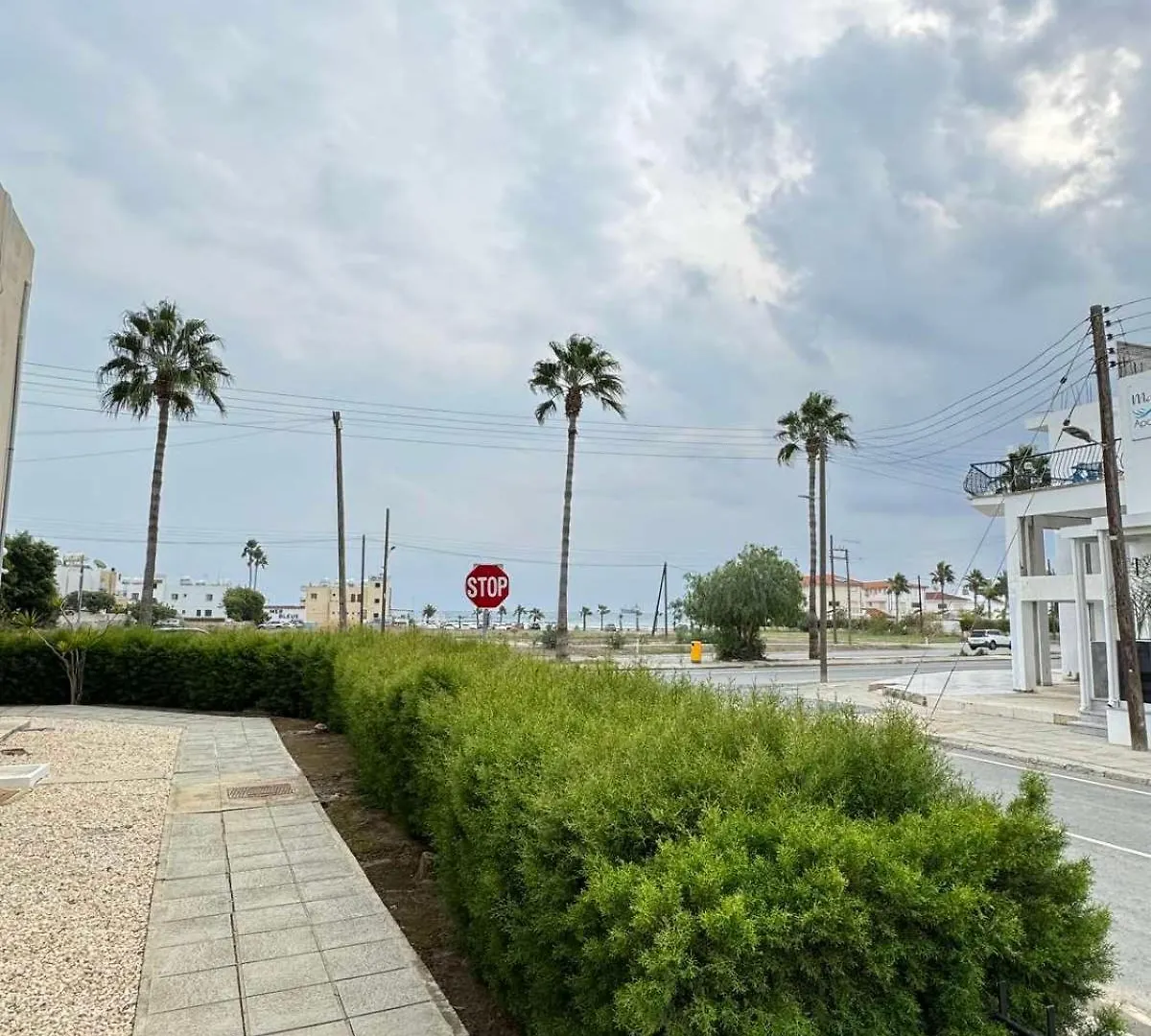 Magic Sea Apartments Larnaca 0*,